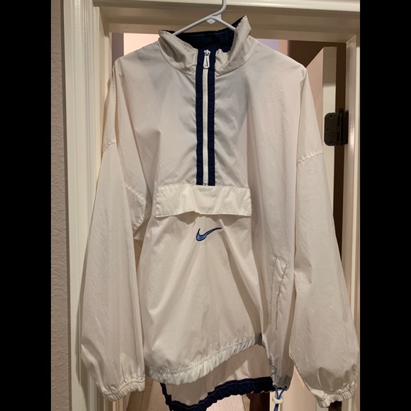 Nike jacket - Picture 1 of 2